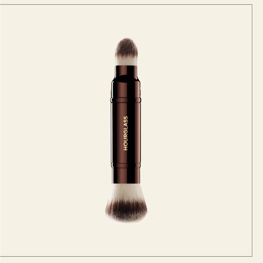hourglass retractable double end complexion brush